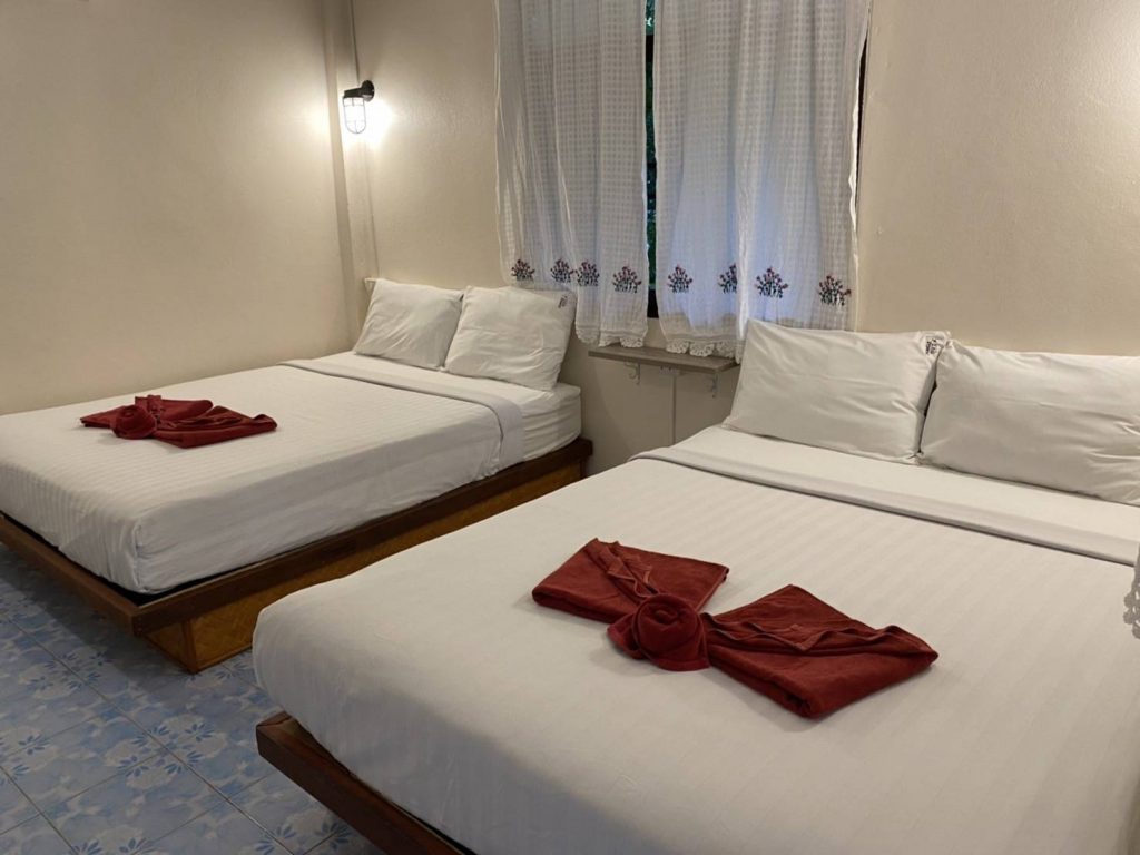 Family & Friend Garden View in Khao Sok.