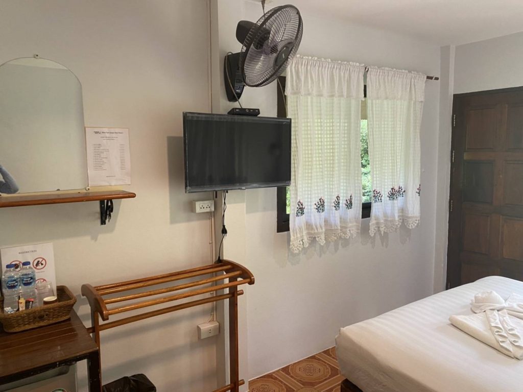 Jungle Hut River View in Khao Sok.