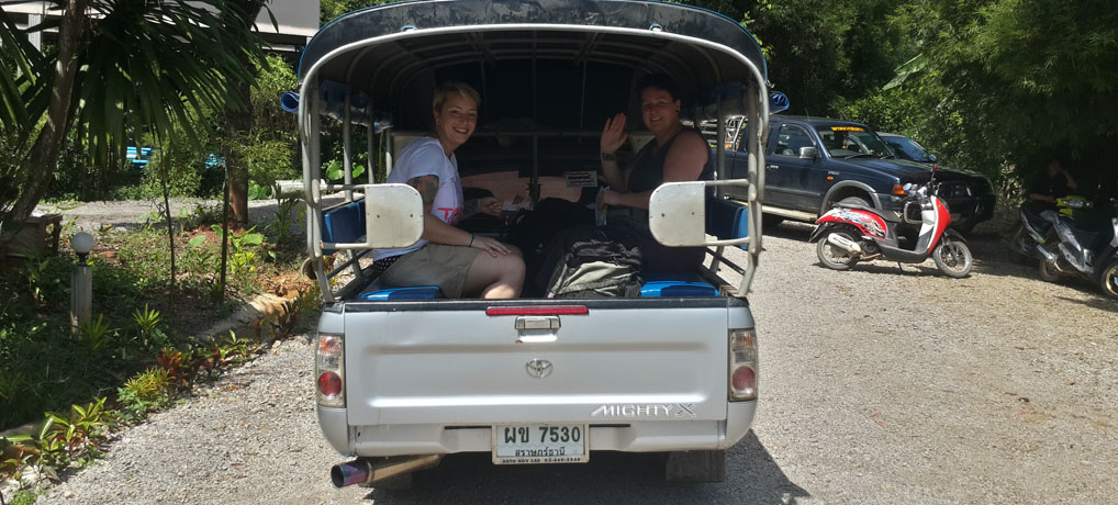 khao-sok-jungle-huts-customers